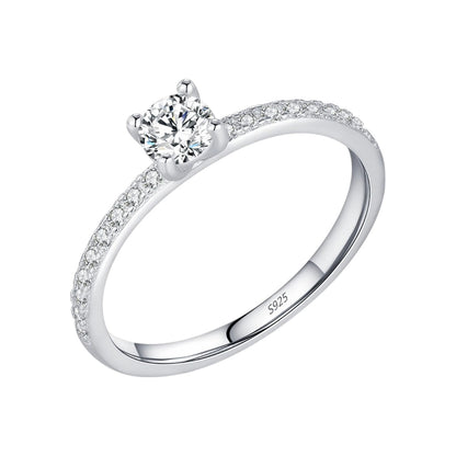 Moissanite Classic